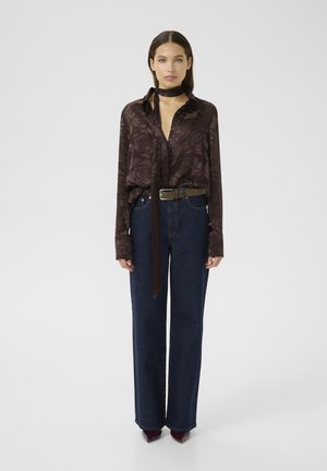 Pořadí 15: Gestuz - GZANUK - Košilová halenka 