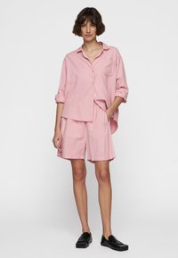 10DAYS BERMUDA  - Shorts - bright raspberry