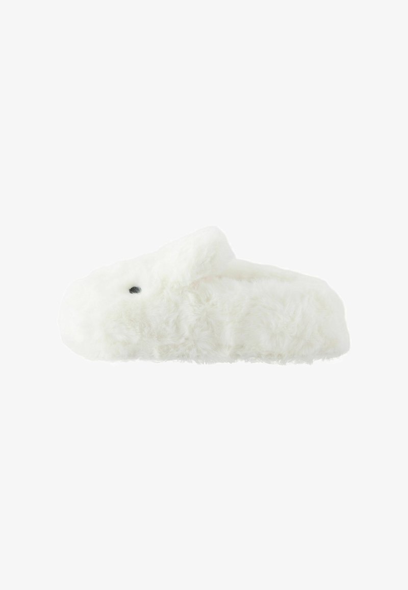Chausson doux en peluche blanche en forme de tête de lapin avec détail noir sur l'œil, conçu pour le confort à l'intérieur.