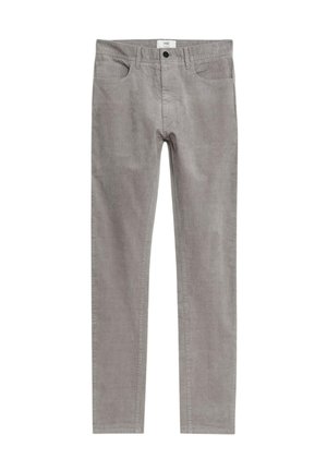 Szare spodnie z korduroy w prostym kroju, z kieszeniami z przodu, z zapięciem na guzik oraz miękką, teksturowaną powierzchnią.