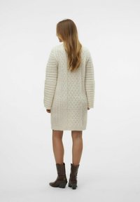 Vero Moda VMJESSICA MIDI - Gebreide jurk - birch