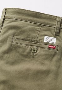 Levi's® SLIM FIT - Chinos - bunker olive shady