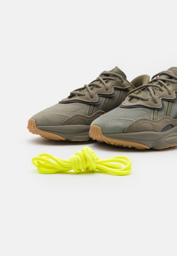 OZWEEGO UNISEX - Trainers4