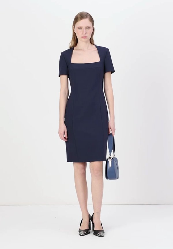 DOMINGANA - Shift dress3