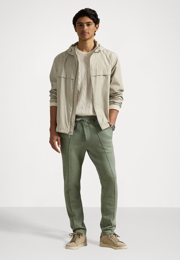 LIGHTWEIGHT HOODED JACKET - Windbreaker - classic stone4