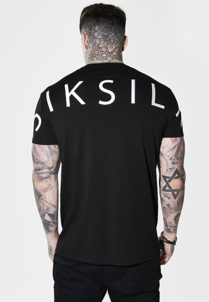 REAR LOGO - Camiseta estampada - black