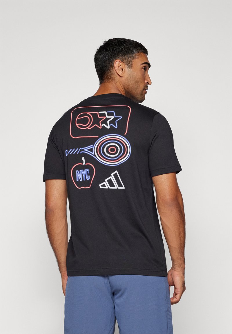adidas Performance CITY - T-shirt imprimé - black