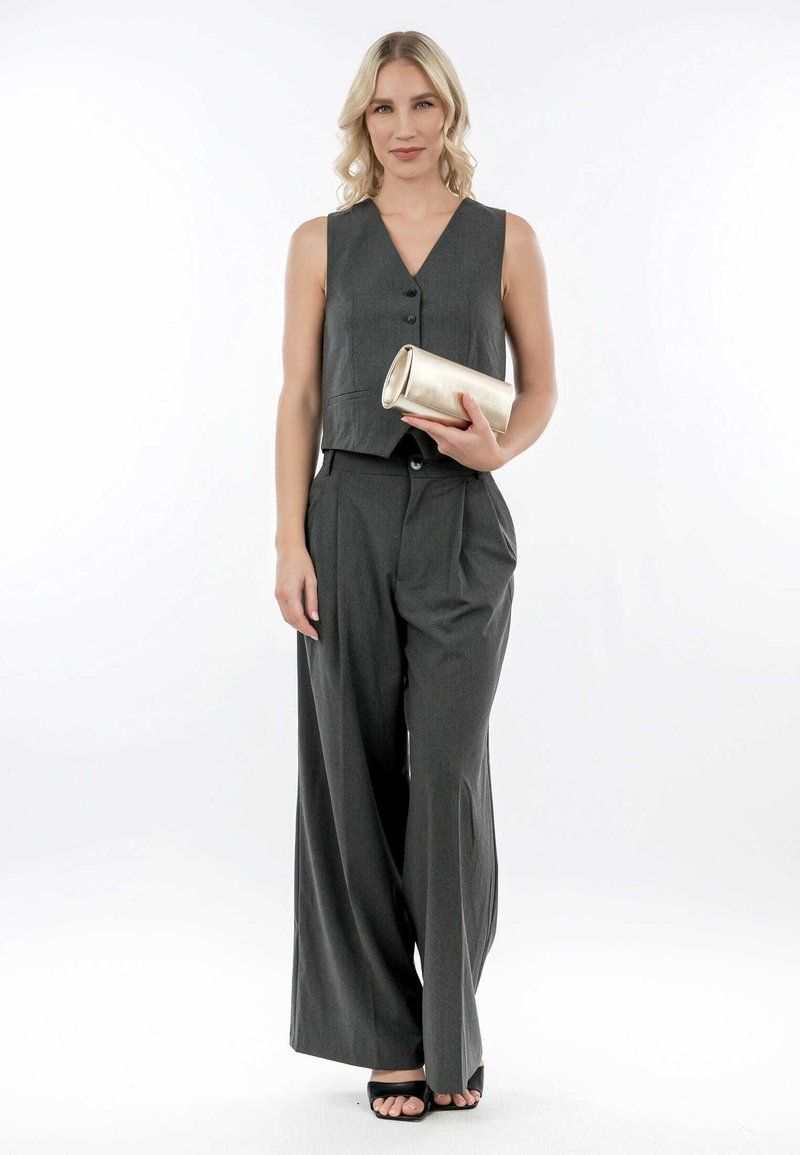 Tamaris Clutch - gold coloured
