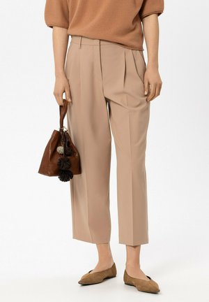 Luisa Cerano, LUISA CERANO TAPERED-PANTS MIT BUNDFALTEN - Trousers - nude