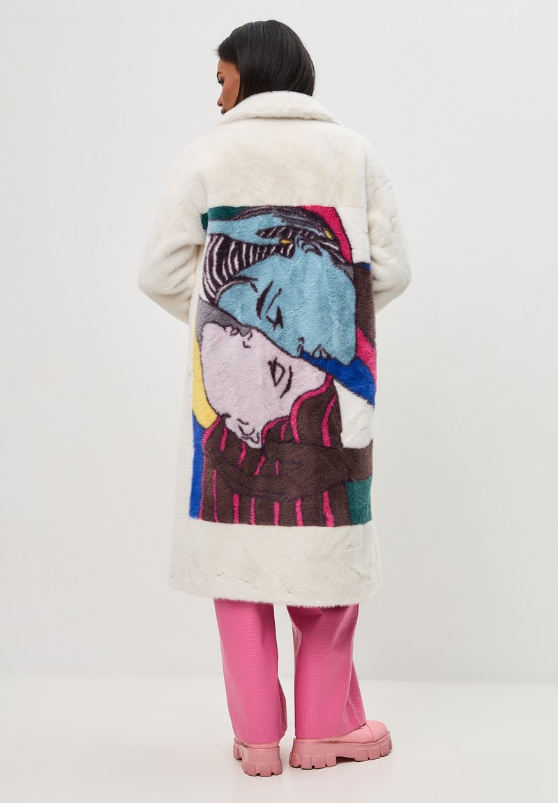 Cesare Gaspari Cappotto invernale - white