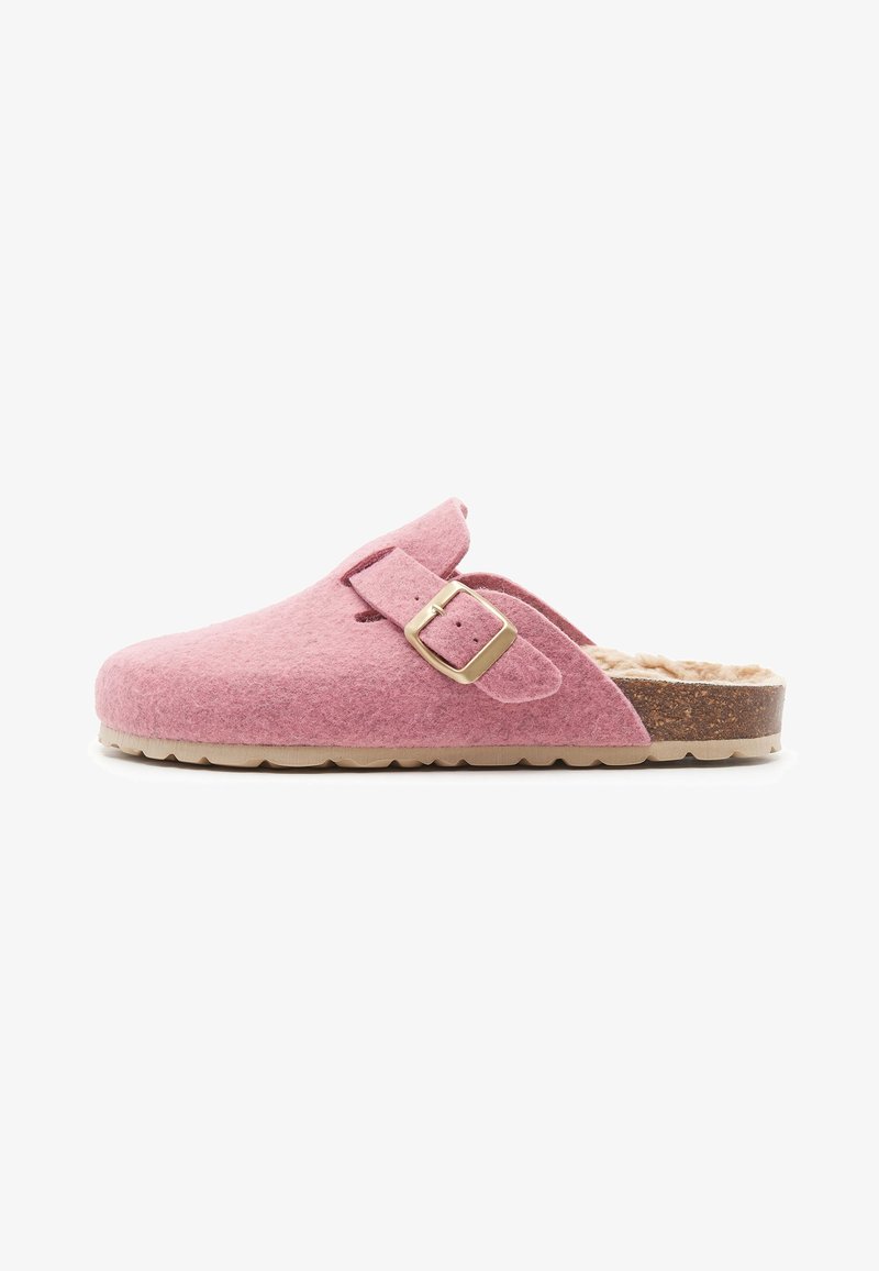 Sabot rose à enfiler avec dessus en feutre, bride réglable avec boucle, semelle en liège et doublure intérieure en fourrure.