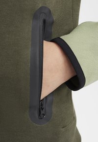 Nike Sportswear TECH FZ - Sweat zippé - cargo khaki oil green black black