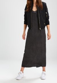 Diesel Maxi šaty - anthracite
