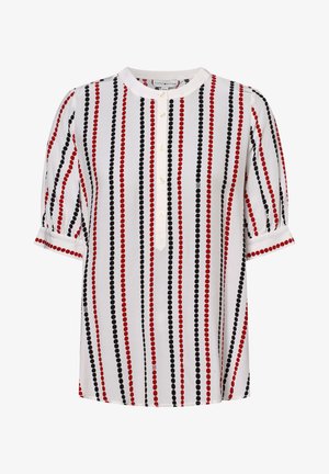 Hvid bluse med lodrette røde og sorte prikkede striber, korte puffede ærmer, knaplukning foran og små logodetaljer.