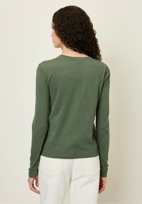 American Vintage Top dugih rukava - tortue