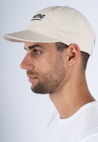 Mira Paris AMORE EMBROIDERY VINTAGE - Naģene - beige