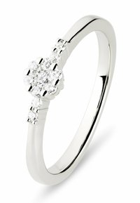 Ring aus weißem Gold mit einem floralen Cluster aus mehreren rund gefassten, klaren Diamanten, einem glatten, polierten Band und einem eleganten Design.