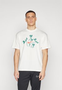 Nike Performance - TEE - T-shirts print - sail Miniaturebillede 1