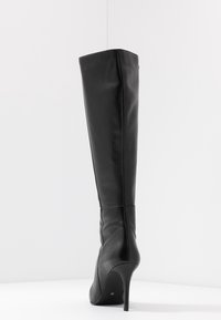 KIOMI Botas con cordones - black