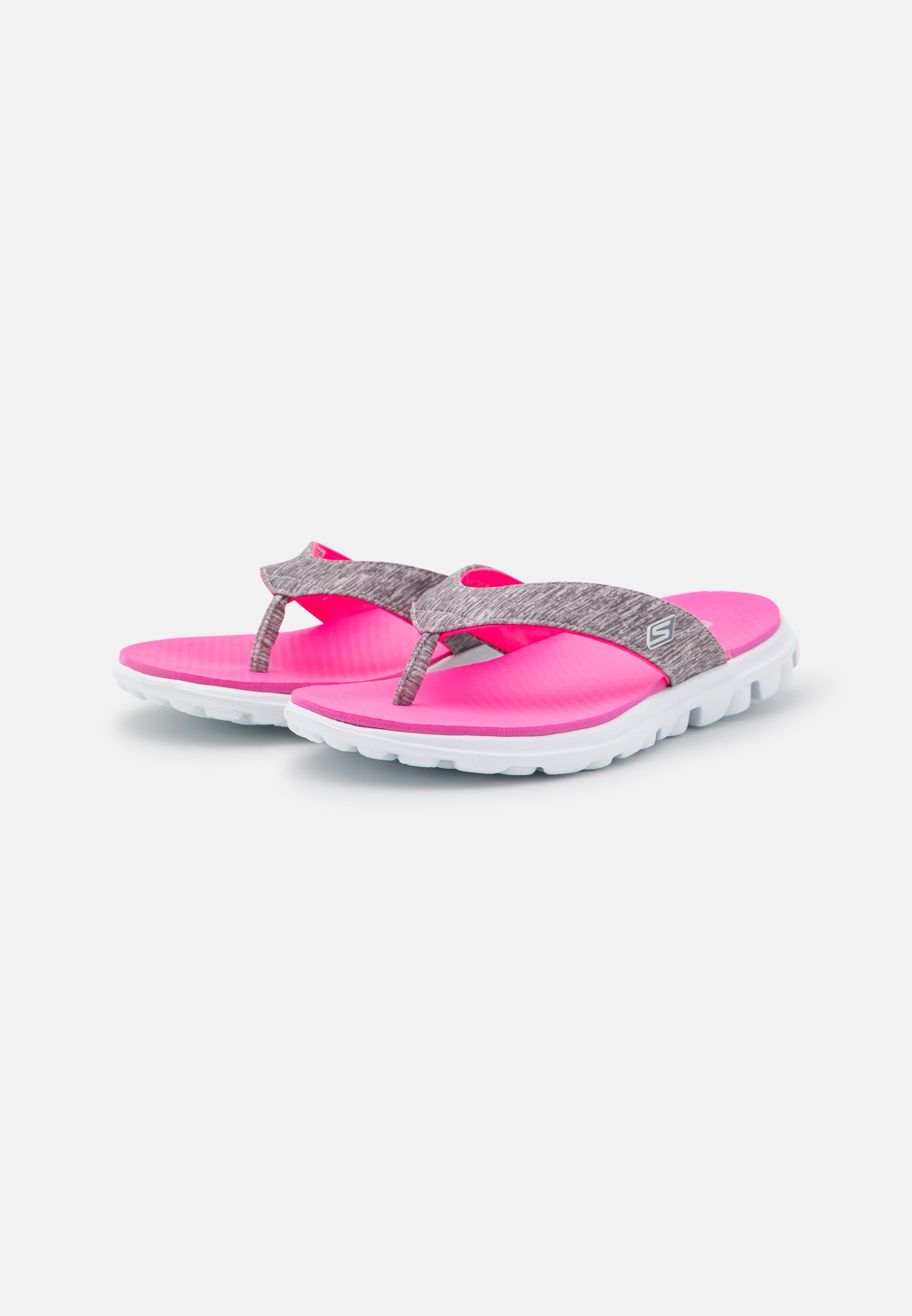 skechers pool slides