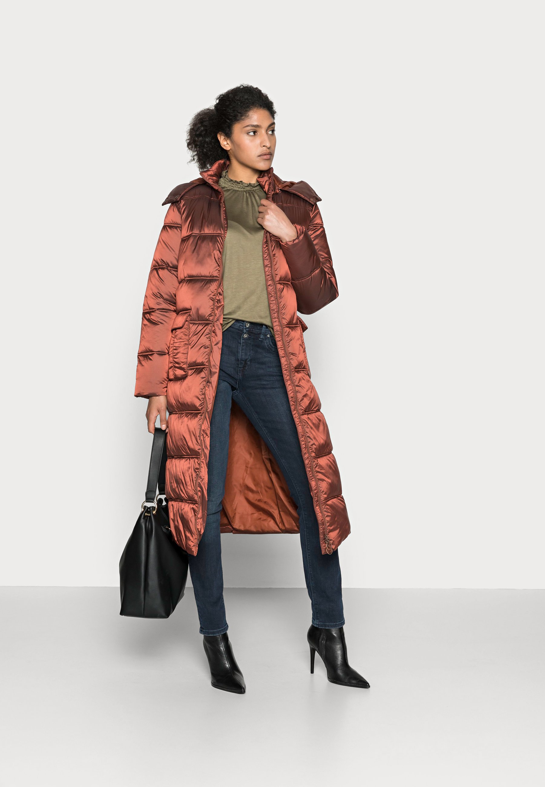 Cream GAIAGRO LONG JACKET - Winter coat 