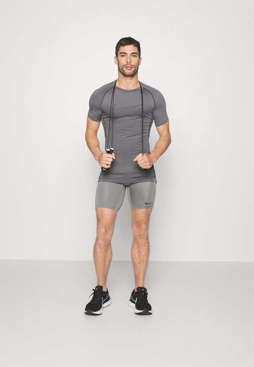 Nike M NP DF LONG SHORT - Leggings - smoke grey black — foto 2