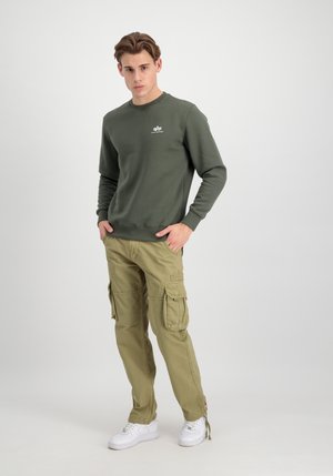 JET PANT - Oldalzsebes nadrágok - olive