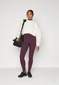 Fabletics WEEKEND CROPPED - Felpa - white