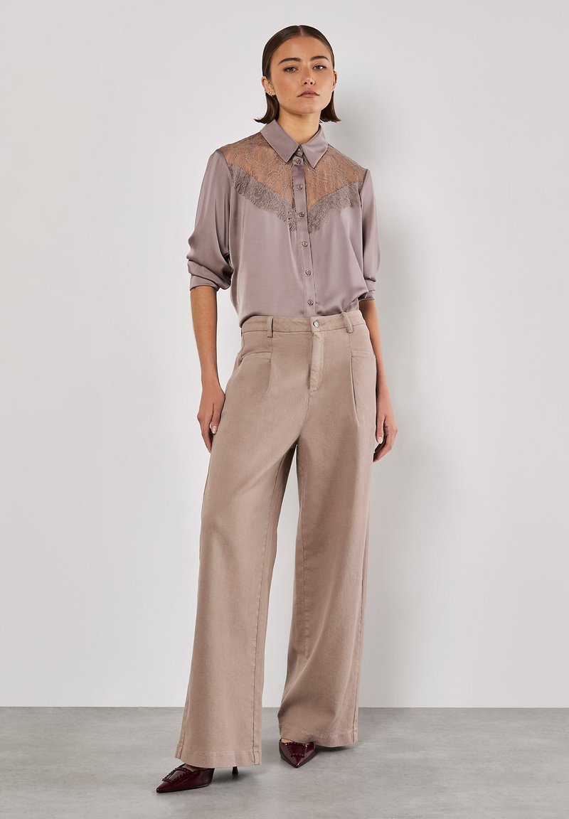 Apricot Overhemdblouse grijs