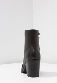 New Look Wide Fit Botki sznurowane