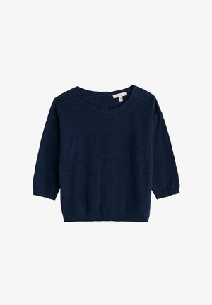 Tmavě modrý pletený dámský svetr s tříčtvrtečními rukávy a kulatým výstřihem, jednoduchý design s žebrovanými lemy na rukávech a spodním okraji.