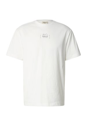 Biały bawełniany t-shirt z krótkim rękawem i okrągłym dekoltem. Na piersi znajduje się małe szare logo graficzne z elementami geometrycznymi.