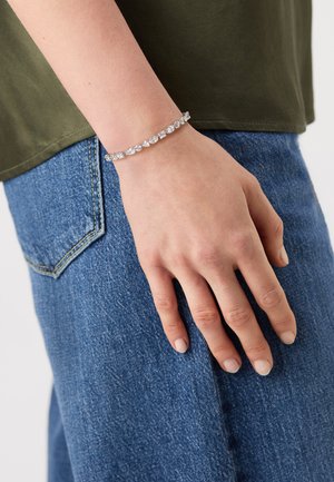 MESMERA BRACELET WHITE - Bracelet - white