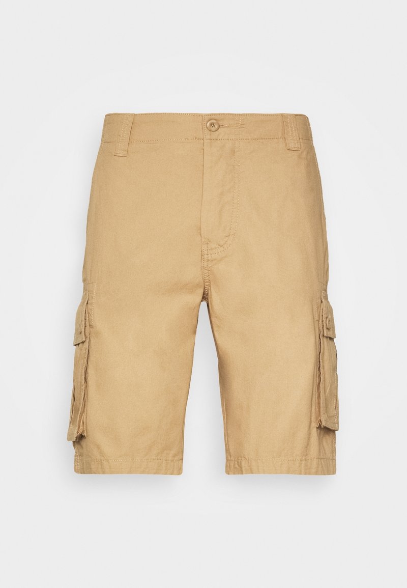 Khaki cargoshorts med framknäppning, bälteshällor och sidofickor med lock mot en enkel vit bakgrund.
