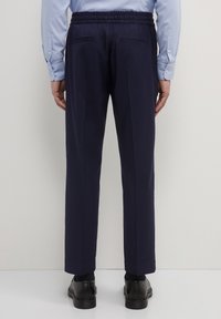 Calliope TINTA - Pantaloni - blu