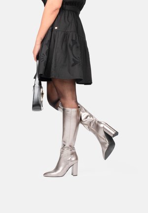 Boots - pewter