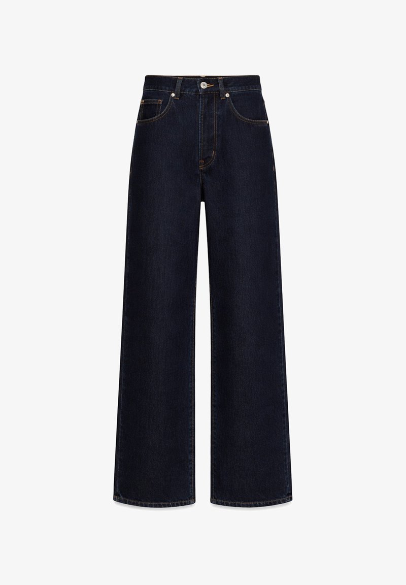 Tmavomodré rifle s širokými nohavicami, prednými vreckami, pútkami na opasok a kovovým gombíkom na zapínanie v páse.