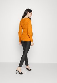 MAMALICIOUS MLMARIANNA - Camisola - desert sun