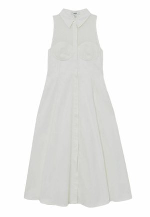 Rochie albă fără mâneci, cu guler, cu nasturi în față și detalii din dantelă transparentă peste bust, fustă evazată, lungime midi.