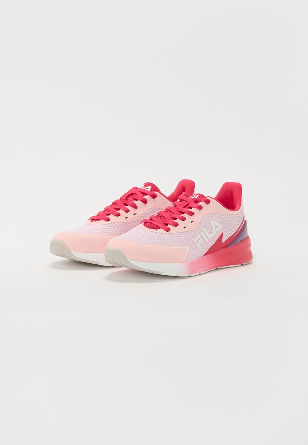 CRUSHER TEENS UNISEX - Trainers3