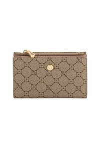 Cartera marrón con estampado, hecha de tela texturizada, que presenta un cierre dorado, un logo sutil y una forma rectangular con un compartimento con cremallera.