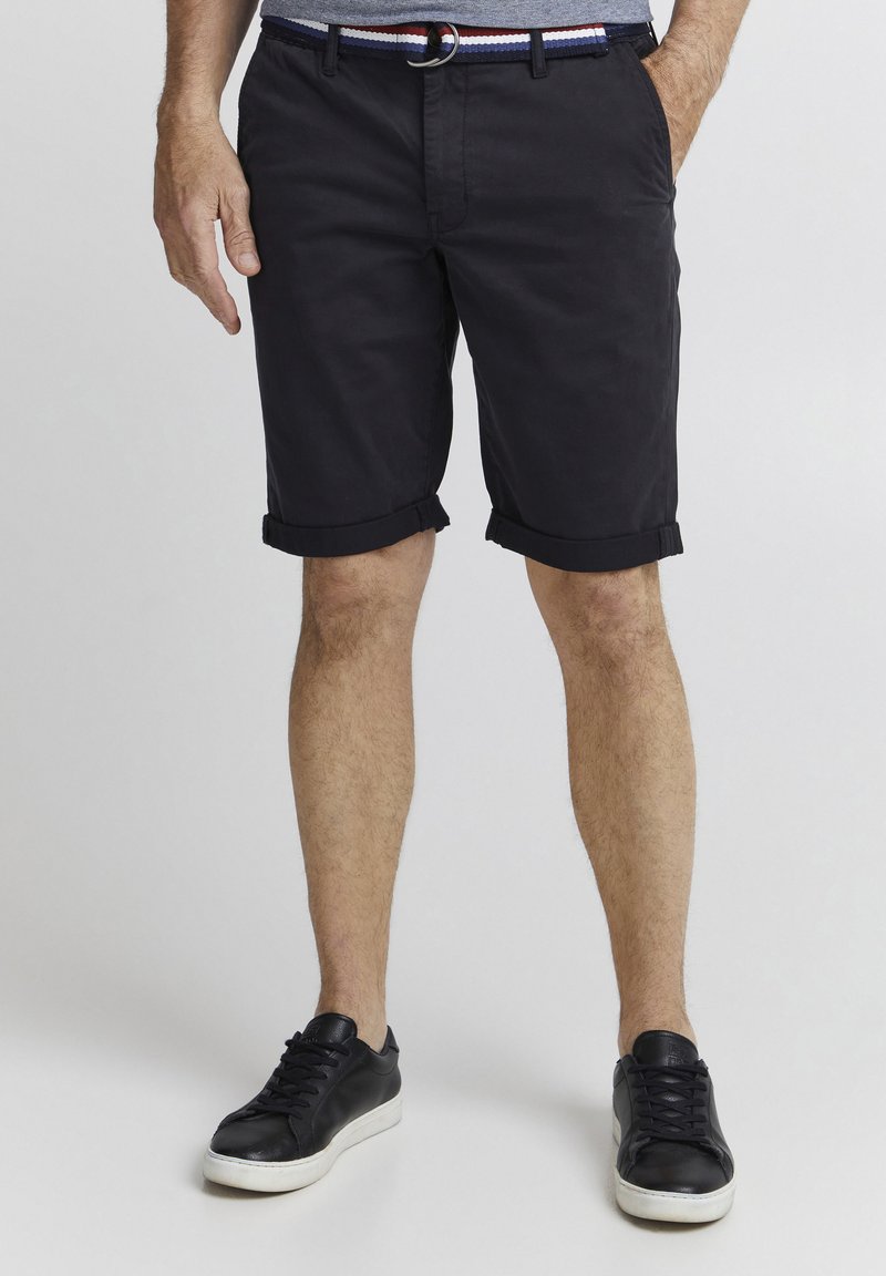 FQ1924 - Short - black beauty, Agrandir