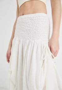 Free People PRAIRIE CONVERTIBLE SKIRT - Maxiskjørt - whisper white