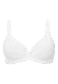 Witte kanten bh met een geschulpte rand, gevormde cups en een delicate strik in het midden. Zachte textuur met bloempatronen.