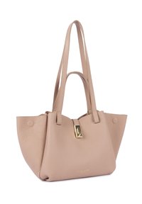 Sac fourre-tout en cuir beige avec doubles bretelles d'épaule, fermeture à bouton doré et logo de la marque subtilement embossé sur le devant.