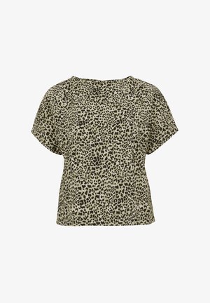 Īsām piedurknēm, vaļīgā piegriezumā augšdaļa olīvu zaļā krāsā ar melnu leopardu rakstu. Mīksta tekstūra, apaļš kakla izgriezums un brīva forma.