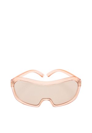 - Okulary przeciwsłoneczne