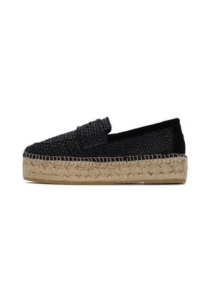 Scarpa nera intrecciata slip-on con suola in juta stile espadrilles. Presenta una parte superiore testurizzata, punta arrotondata e un design a profilo basso.