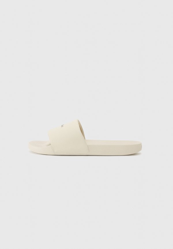 Mules - feather gray