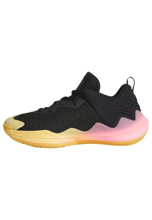 adidas Performance D ROSE SON OF CHI III - Basketball shoes - core black   semi spark   pink spark